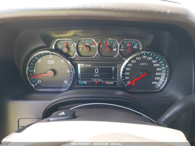 Chevrolet Suburban 1500 Lt 2015 1GNSCJKC4FR566025 Image 16