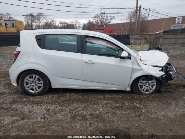 1G1JG6SB9K4122121 Chevrolet Sonic Lt Auto