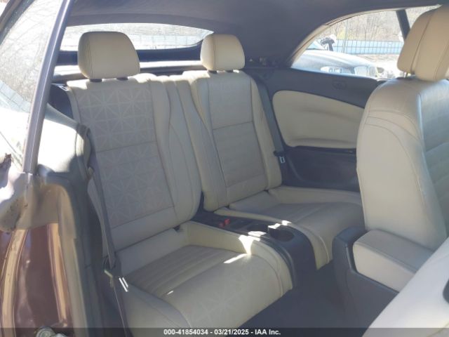 W04WT3N55GG116328 Buick Cascada Premium