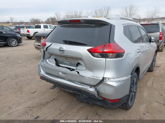5N1AT2MV8HC770837 Nissan Rogue Sl