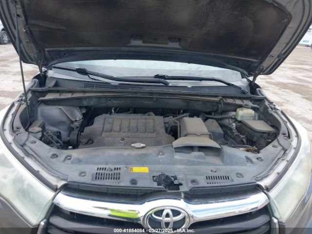 5TDKKRFH5FS110035 Toyota Highlander Xle V6