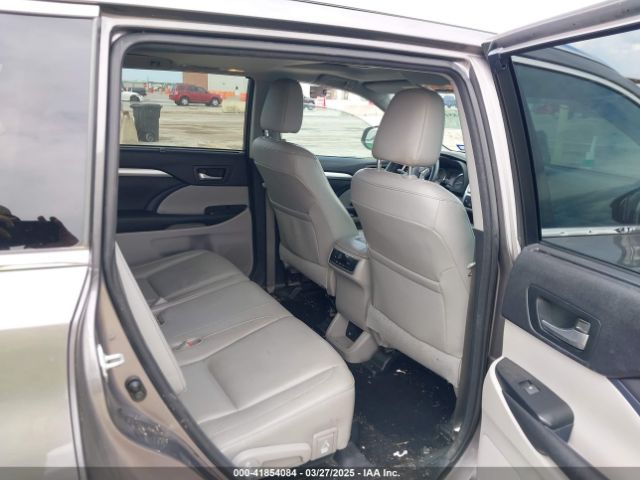 5TDKKRFH5FS110035 Toyota Highlander Xle V6