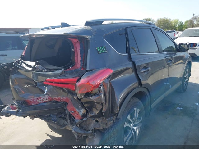 2T3ZFREV8JW489873 Toyota RAV4 LE