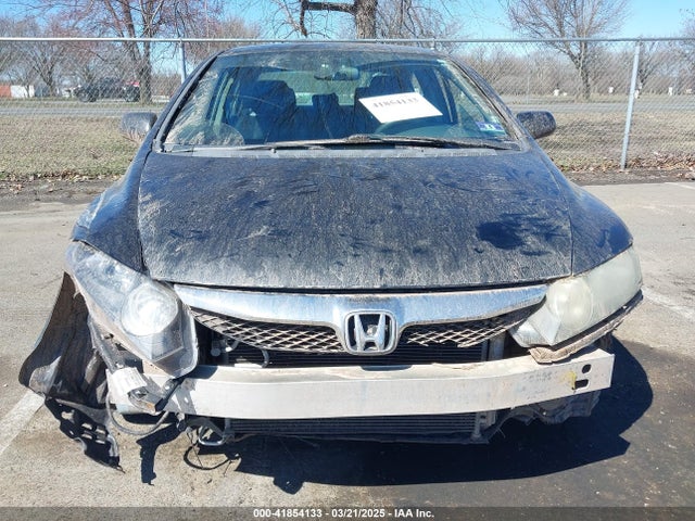 41854133 :رقم المزاد ، 2HGFA1F56BH504083 vin ، 2011 Honda Civic Lx مزاد بيع
