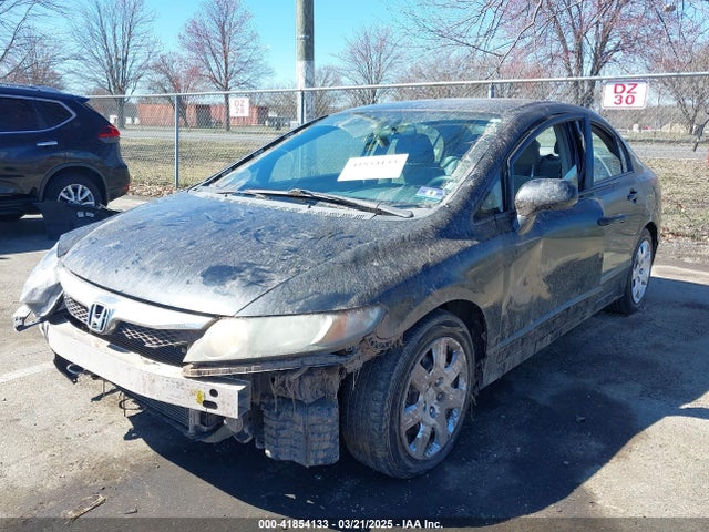41854133 :رقم المزاد ، 2HGFA1F56BH504083 vin ، 2011 Honda Civic Lx مزاد بيع