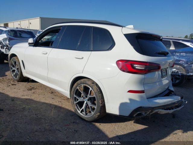 2020 BMW X5 5UXCR6C04L9B02520 Photo 2