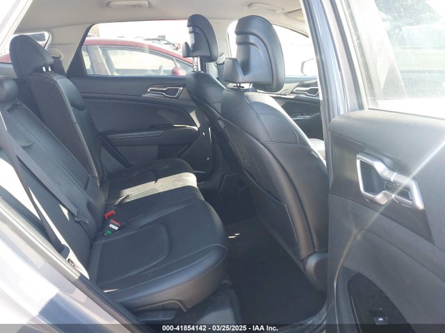 5XYK33AF6PG103481 KIA Sportage Ex