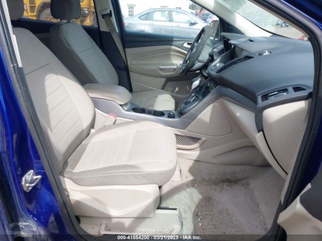 1FMCU9GX6FUB27096 Ford ESCAPE SE