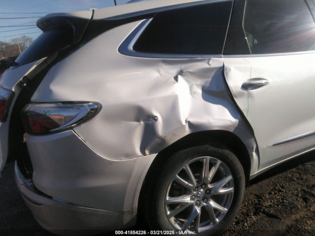 5GAERBKWXRJ136850 Buick Enclave Essence Fwd