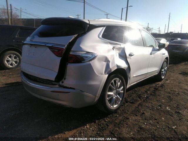 5GAERBKWXRJ136850 Buick Enclave Essence Fwd