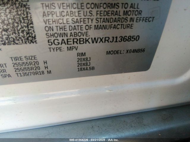 5GAERBKWXRJ136850 Buick Enclave Essence Fwd
