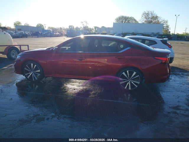 1N4BL4CV1KC151953 Nissan Altima 2.5 Sr