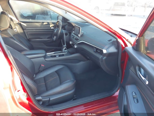 1N4BL4CV1KC151953 Nissan Altima 2.5 Sr