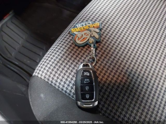 KM8K6CAA1KU383468 Hyundai Kona Sel
