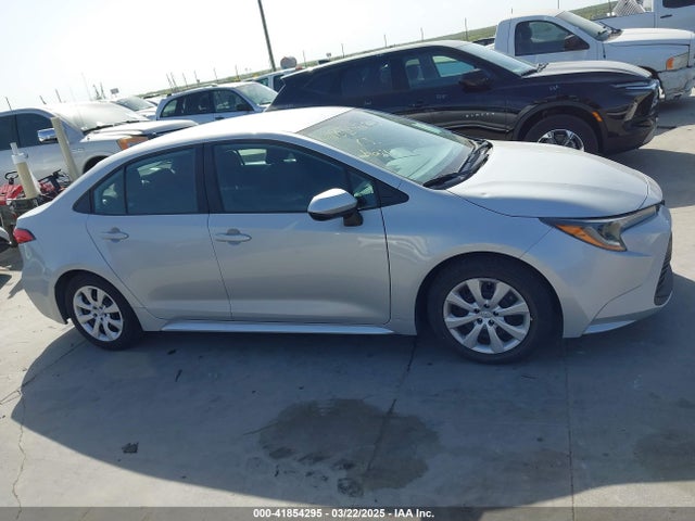 Toyota COROLLA LE 2024 5YFB4MDE8RP129553 Image 13