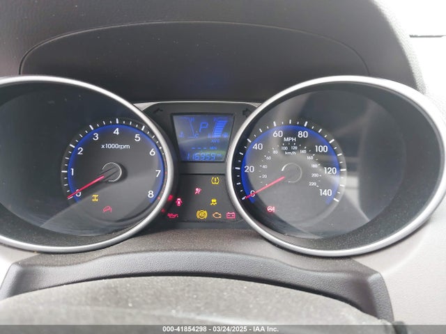 KM8JUCAG4EU847377 Hyundai TUCSON SE