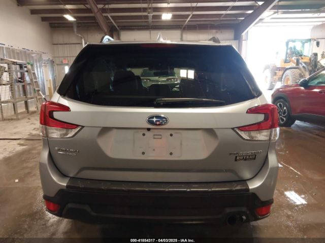JF2SKAUC7MH422420 Subaru Forester Limited