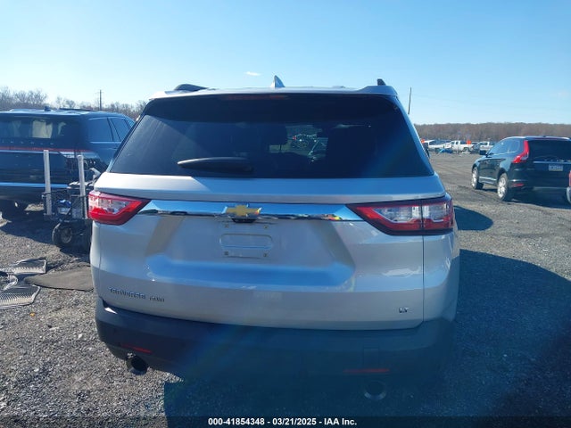 1GNEVHKW8LJ108105 Chevrolet Traverse Awd Lt Leather