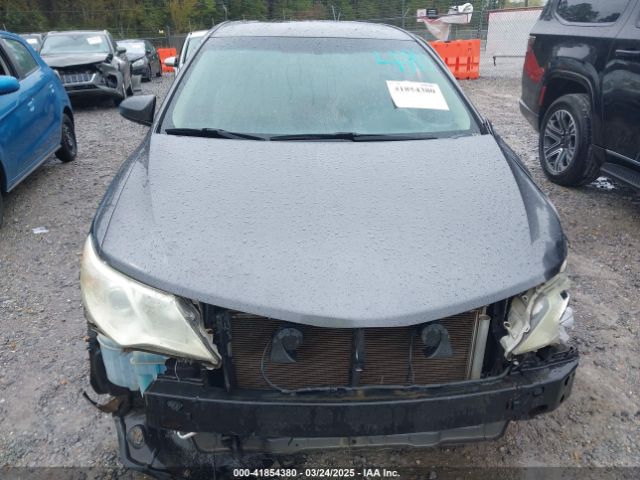 4T1BF1FKXEU427929 Toyota CAMRY LE