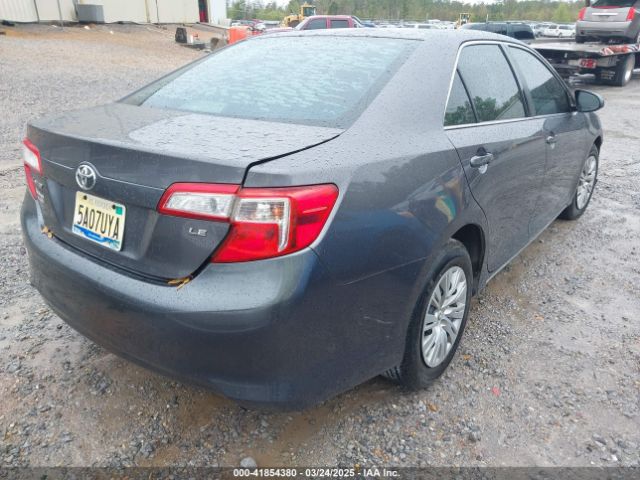 4T1BF1FKXEU427929 Toyota CAMRY LE