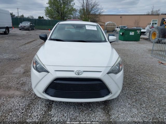 3MYDLBYV2HY147038 Toyota YARIS IA
