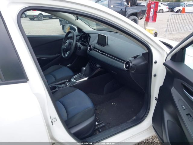 3MYDLBYV2HY147038 Toyota YARIS IA