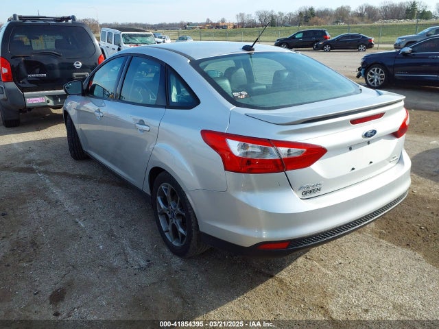 1FADP3F24EL371357 Ford FOCUS SE