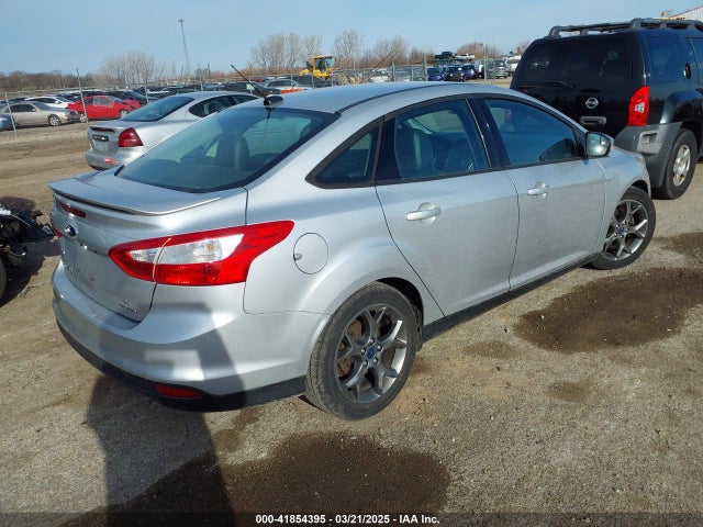 1FADP3F24EL371357 Ford FOCUS SE