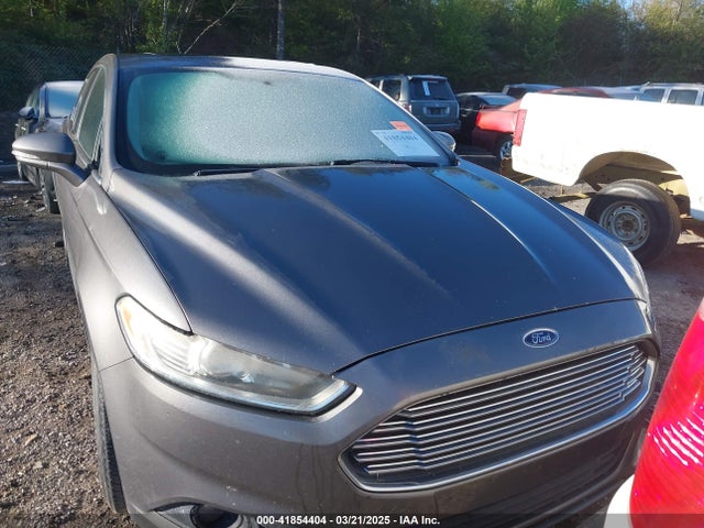 1FA6P0HD3E5404598 Ford FUSION SE