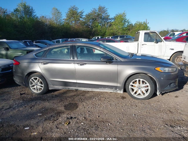 1FA6P0HD3E5404598 Ford FUSION SE
