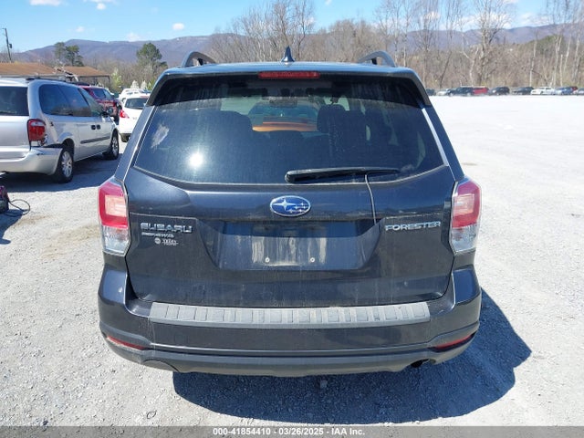 Subaru Forester 2.5i Premium 2018 JF2SJAGC4JH615487 Image 17