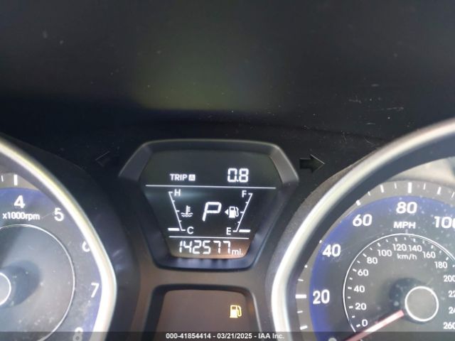5NPDH4AEXGH749008 Hyundai ELANTRA SE