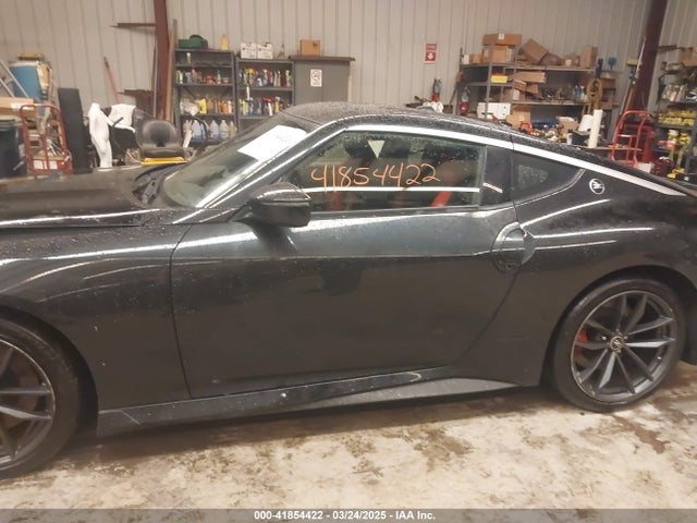 JN1BZ4BH0RM361326 Nissan Z Performance Manual
