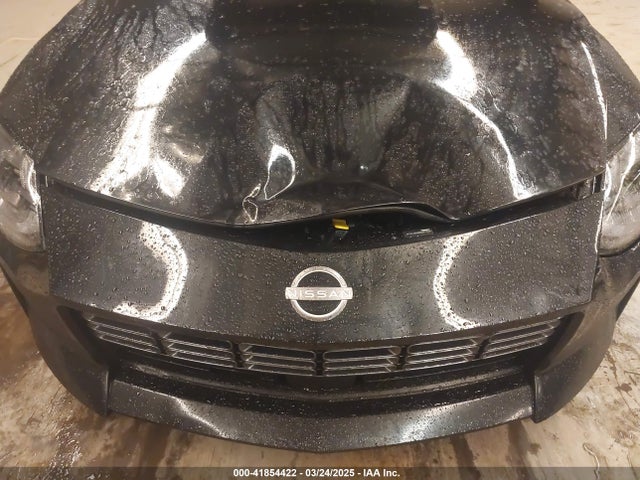 JN1BZ4BH0RM361326 Nissan Z Performance Manual