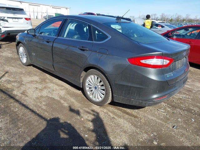 3FA6P0PU0FR180870 Ford Fusion Energi Se Luxury