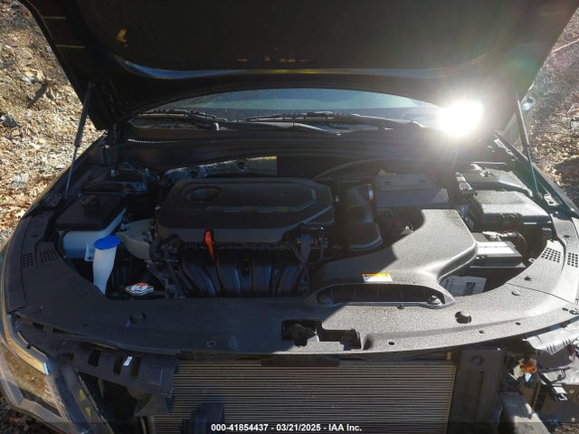 KNAGT4L30H5150110 KIA Optima Lx