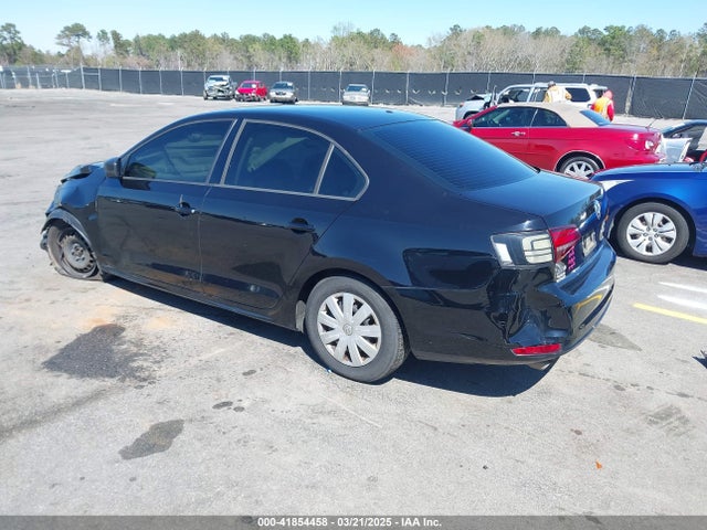 3VW267AJ2GM273369 Volkswagen Jetta 1.4t S