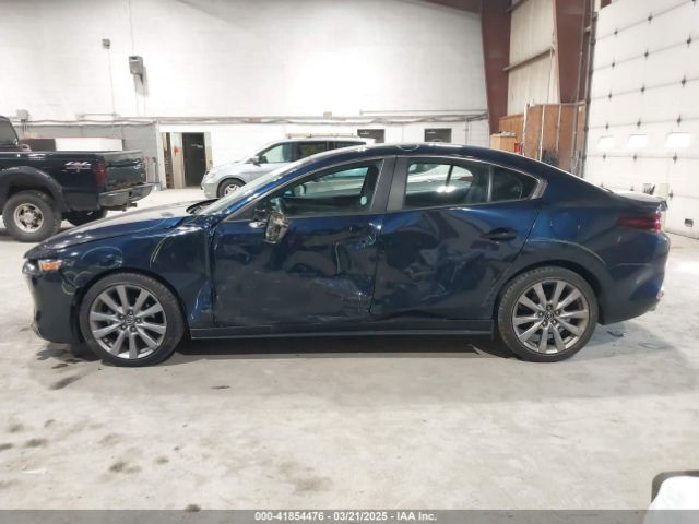 3MZBPBBL3MM251893 Mazda Mazda3 Select
