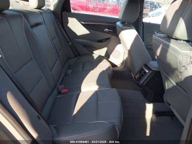 2G1125S33J9143107 Chevrolet IMPALA 2LZ