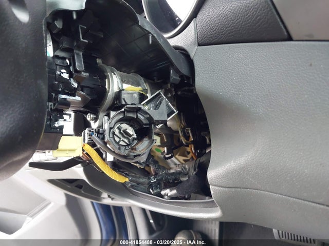 5NPDH4AE4FH594566 Hyundai ELANTRA SE