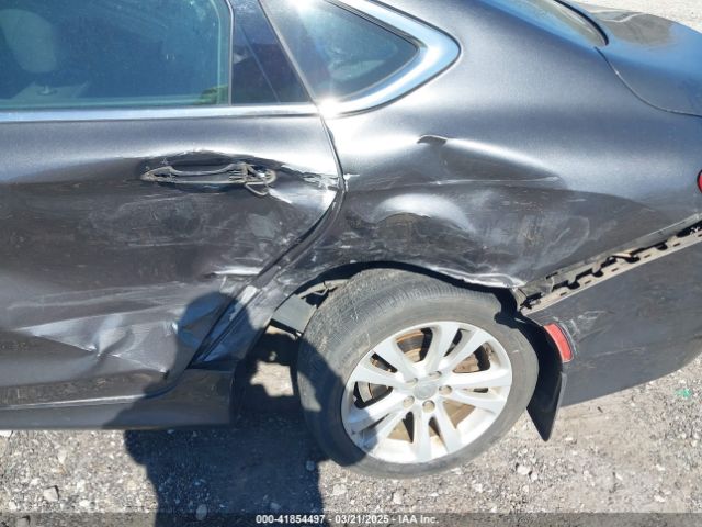 1C3CCCAB2GN173042 Chrysler 200 Limited