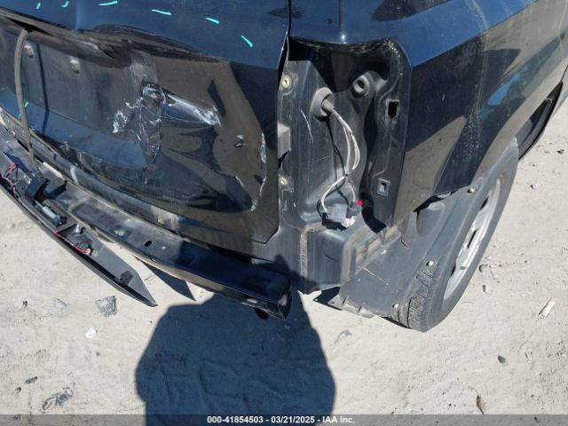 1C4NJRBB8ED879155 Jeep Patriot Sport