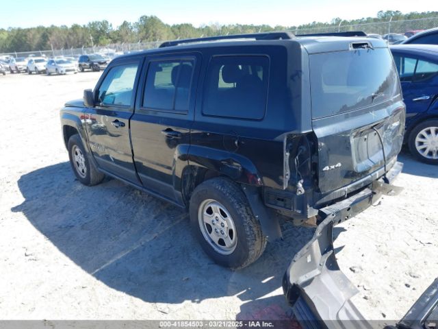 1C4NJRBB8ED879155 Jeep Patriot Sport