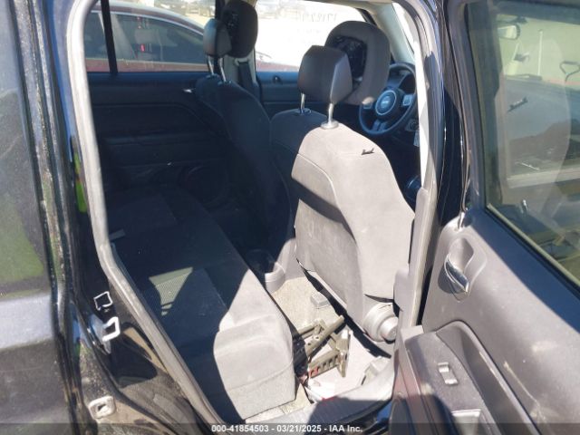 1C4NJRBB8ED879155 Jeep Patriot Sport