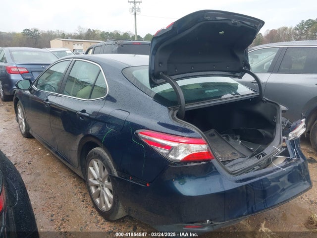 4T1B11HK4KU848696 Toyota CAMRY LE