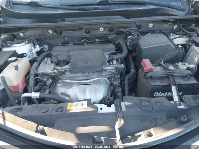 JTMZFREV5HJ701508 Toyota RAV4 LE