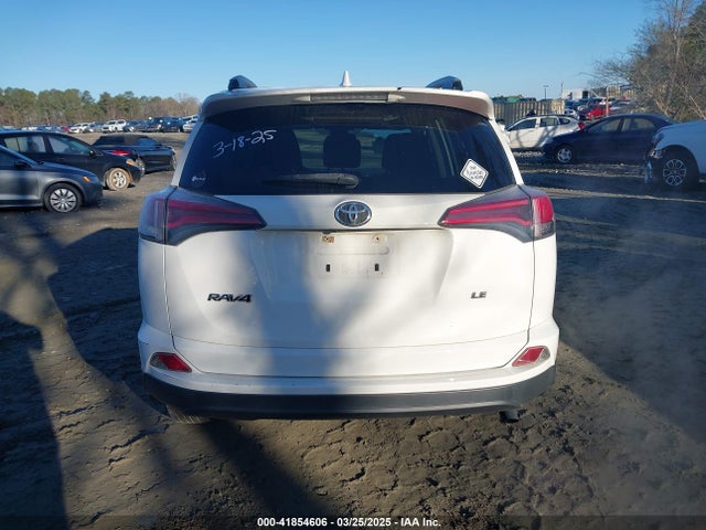 JTMZFREV5HJ701508 Toyota RAV4 LE