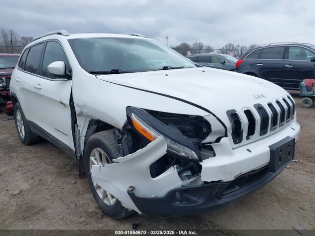 1C4PJMCB3HW530794 Jeep Cherokee Latitude 4x4