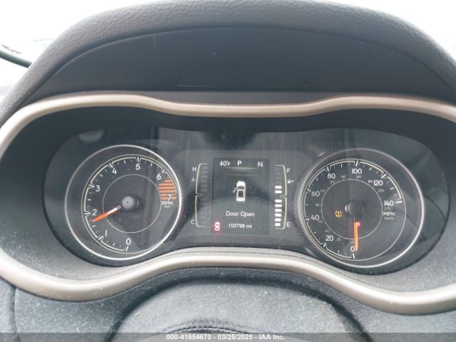 1C4PJMCB3HW530794 Jeep Cherokee Latitude 4x4