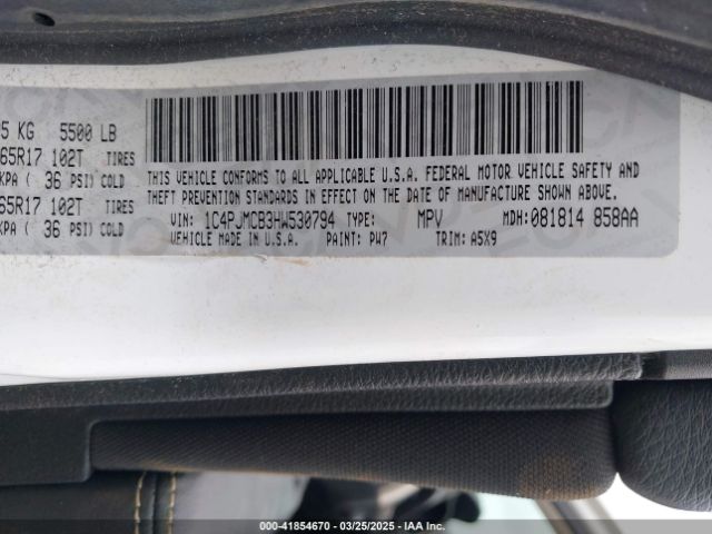 1C4PJMCB3HW530794 Jeep Cherokee Latitude 4x4
